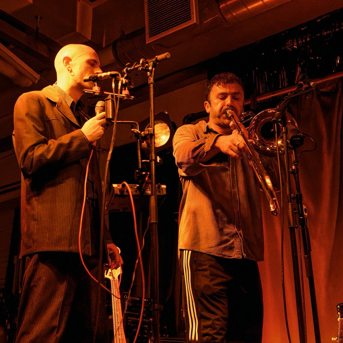 Rough Trade (@roughtrade) on Twitter photo A beautiful evening celebrating <a href="/carolinetheband/">๐๐๐ซ๐จ๐ฅ๐ข๐ง๐</a>'s triumphant new album, our Album of the month 'caroline 2'.
Mesmerising musicianship, a must-see live band. 'caroline 2' out now via <a href="/RoughTradeRecs/">Rough Trade Records</a>. A beautiful evening celebrating <a href="/carolinetheband/">๐๐๐ซ๐จ๐ฅ๐ข๐ง๐</a>'s triumphant new album, our Album of the month 'caroline 2'.
Mesmerising musicianship, a must-see live band. 'caroline 2' out now via <a href="/RoughTradeRecs/">Rough Trade Records</a>.