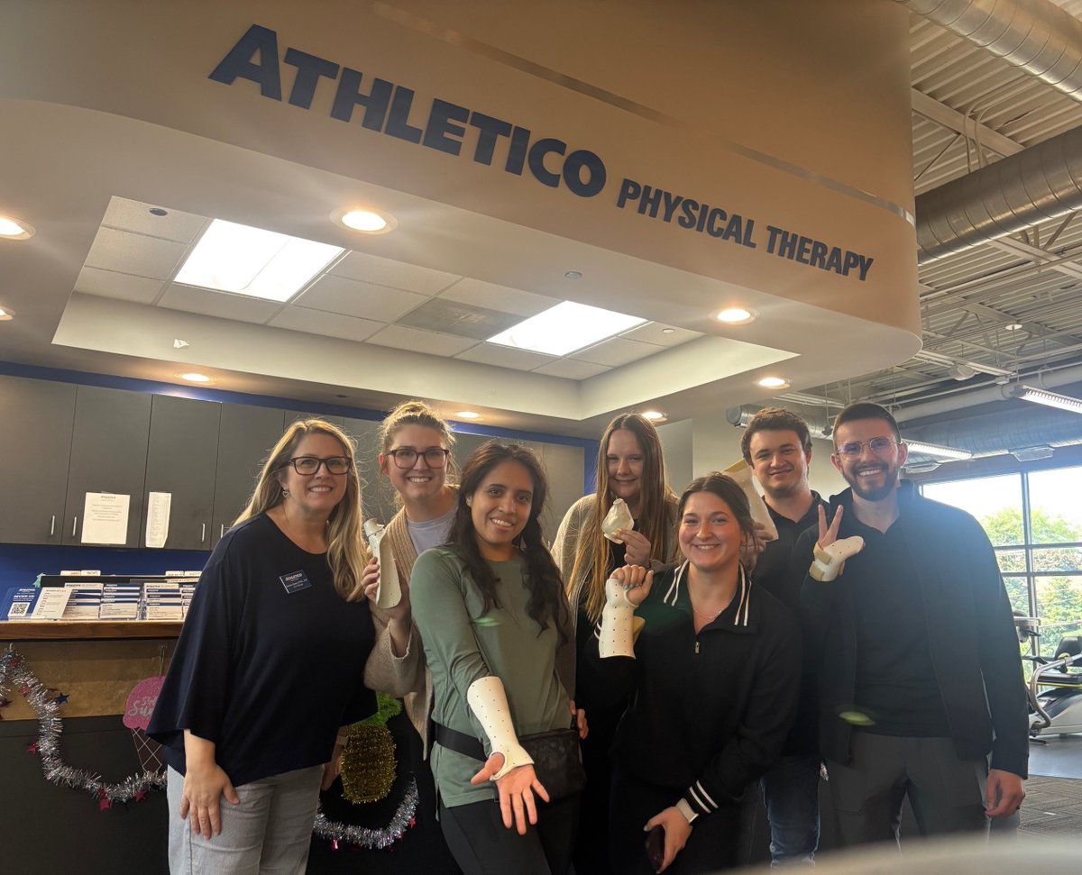 Athletico's tweet photo. Custom orthoses, skilled clinicians, and a weekend of hands-on learning! 👏We kicked off #HandTherapy Awareness Week with a splint fabrication course at our Niles-Northwest Chicago clinic, welcoming clinicians from across the Midwest. #ClinicalExcellence #HTW2025 https://t.co/Lzv3rE1aee