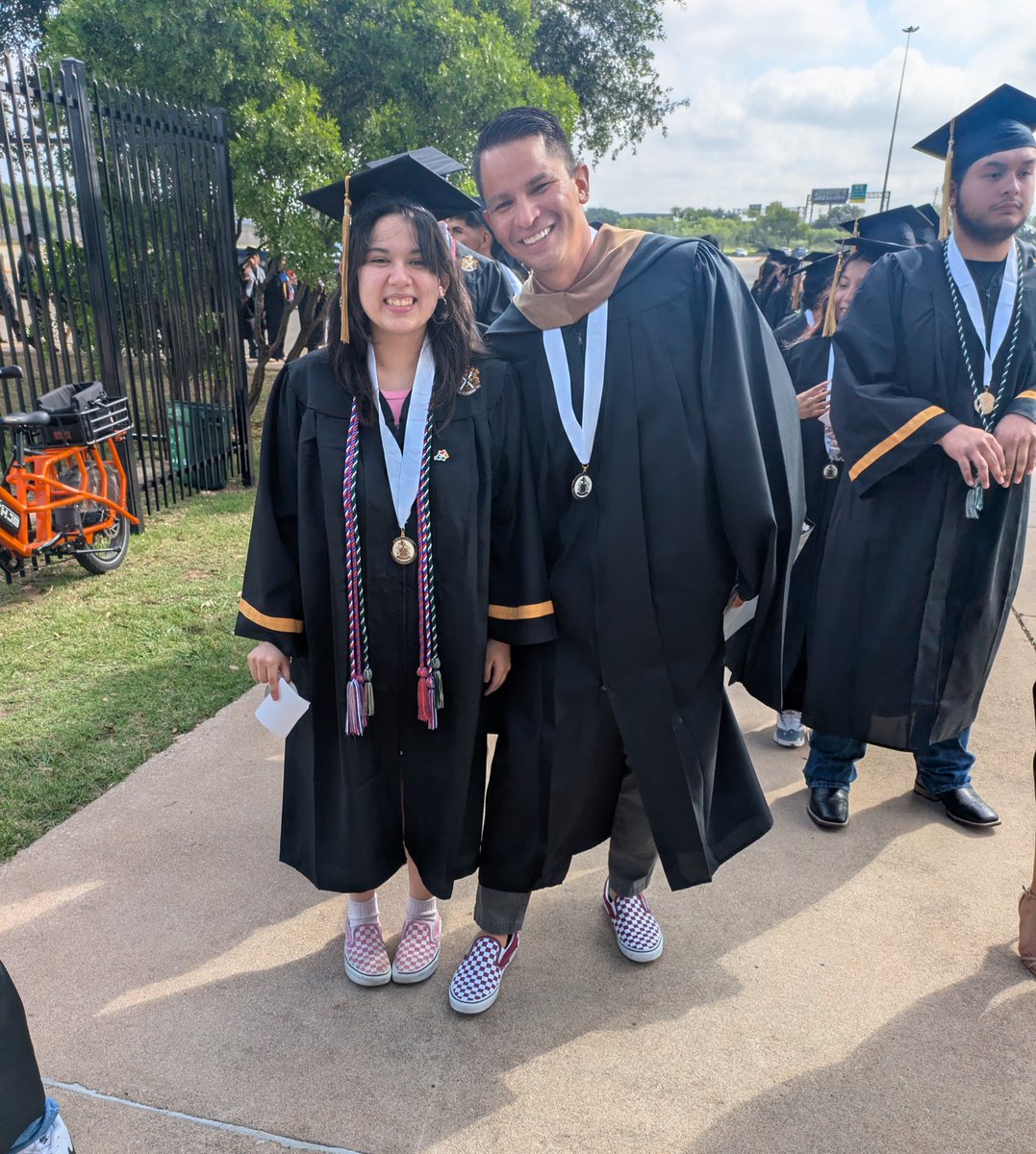 Angel Wilson, Ed.D. (@angelwilson36) on Twitter photo Our Superintendent and Navarro graduate are definitely coordinated!๐๐ Our Superintendent and Navarro graduate are definitely coordinated!๐๐
