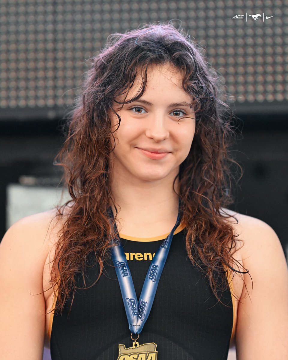 Good luck to Maddy Parker and Annemarie Vlaic at the US National Championships!