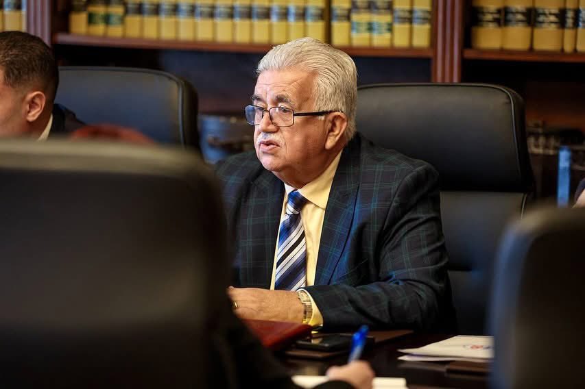 Sostuve una importante reunión con los presidentes de la Federación y Asociación de Alcaldes, Gabriel ‘Gaby’ Hernández y Jorge “Georgie” González, junto al director de la OGP, Orlando Rivera, para buscar soluciones inmediatas a los retos que enfrentan los municipios. 

Nuestra