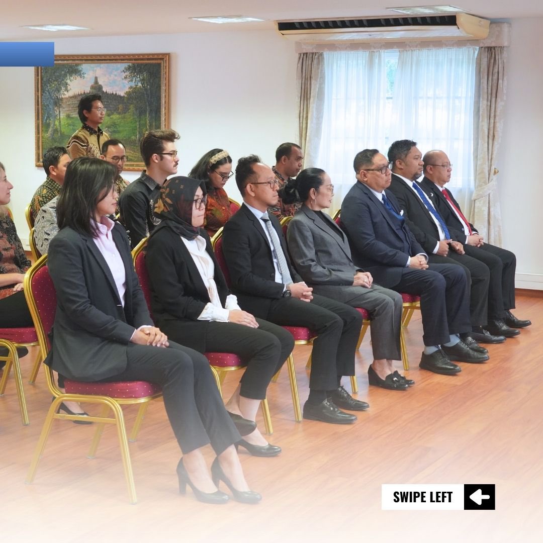 indonesiainlis's tweet image. On 27 May 2025, @indonesiainlis held a handover ceremony from Mr. Nilton Amarral, Chargé d’Affaires, to H.E. Susi Marleny Bachsin, Ambassador of the Republic of Indonesia to the Portuguese Republic.
#KBRI #Lisbon #Ambassador #IniDiplomasi #PeduliWNI @Kemlu_RI