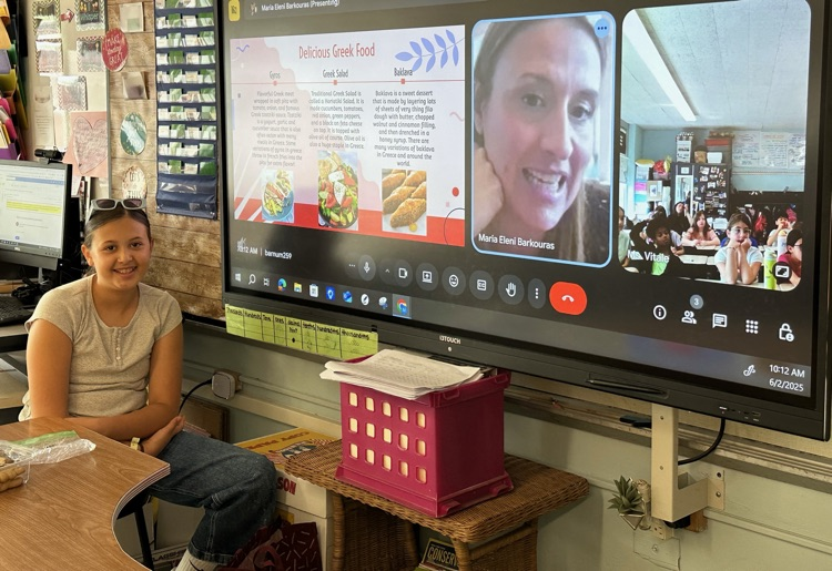 BarnumWoods's tweet photo. It is International Week at Barnum with the theme: Be YOUnique! Today, classes learned about cultures from different countries all over the world as family members of students visited classrooms to share their cultures, customs, and traditions. @eastmeadowschools #BeYOUnique https://t.co/v62Udo1UxE