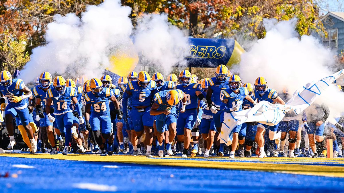 Blessed to earn my 2nd division 1 offer from New Haven university #AGTG <a href="/CoachB_MTXE/">Coach B</a>  <a href="/Mazon_walker99/">Coach Walker</a>