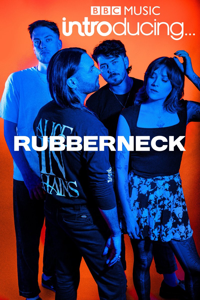 strayers666's tweet image. ‘RUBBERNECK’ on @bbcintroducing ✅

Thanks @stephnradio for giving our new single it’s first spin on radio, and love to all the crew at @BBCRadioSolent 🖤

‘RUBBERNECK’ drops this Thursday, 5th June! 💣

#strayers #rubberneck #bbc #bbcintroducing