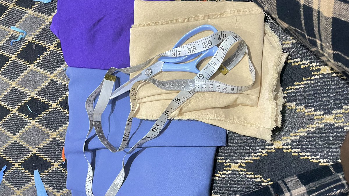 Emmalyna4's tweet photo. The fabrics 

The style and the fits https://t.co/rBZRa3hBcw