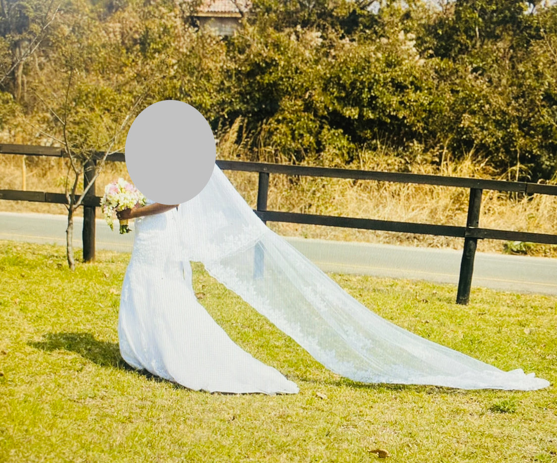 Selling these two wedding dresses and wedding veil as seen to one lucky bride, make me an offer 🫶🏽