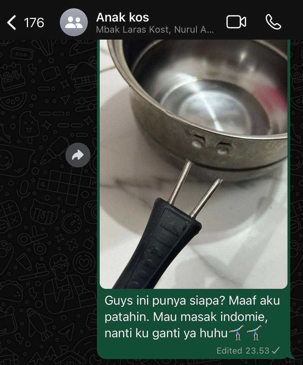 nupinupinupi tweet media