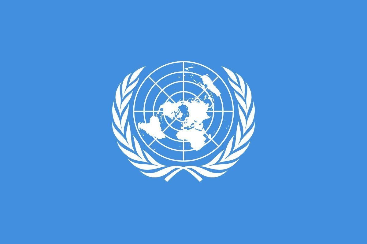 O emblema da ONU é um símbolo de esperança, paz e unidade no mundo.

Ao celebrarmos 80 anos de trabalho em prol das pessoas em todas as partes, as Nações Unidas continuam empenhadas em promover a paz, dignidade e a igualdade p/ todos num planeta saudável.

un.org/en/UN80