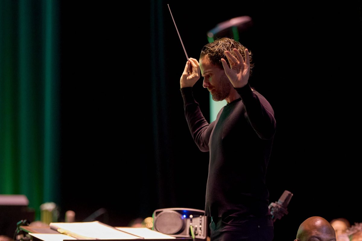 TheAcademyDBC's tweet image. A huge thank you to all those who came out to our performances of Beethoven x Beyoncé with the @PhoenixSymphony and filled the hall with love! Until next time ❤️‍🔥

#theacademydbc #drumcorps #dci25 #phoenixsymphony #heatforged