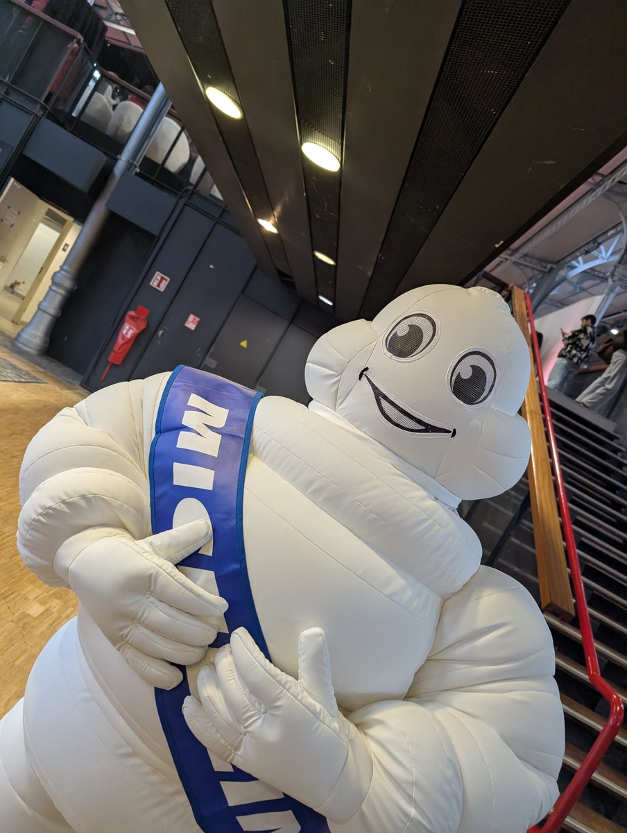 vallier_damien's tweet image. #nftparis 🫶🏼 but without dîner for me 😢