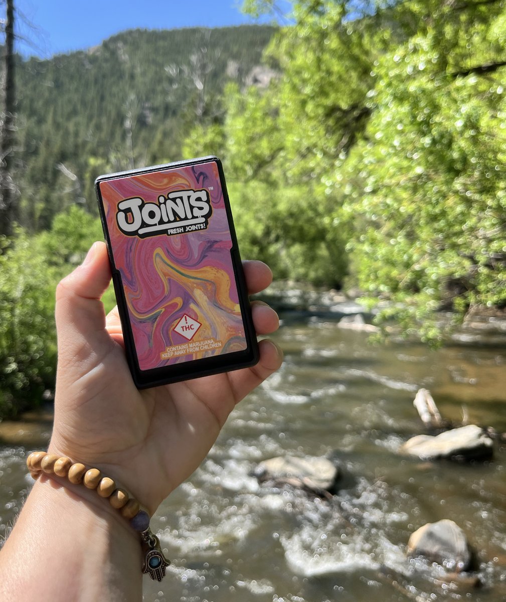 thejointco's tweet photo. Fresh Joints 5-pack are the perfect addition to any outdoor adventure. Pre-roll Season = Pack Season $BSPK https://t.co/zVRoQiFEJF