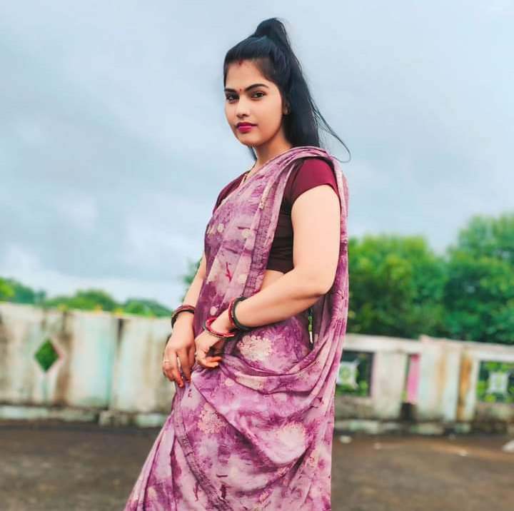 मतलबी ज़माना है नफरत का कहर है, 
ये दुनिया दिखाती शहद है पिलाती ज़हर है।
शुभ रात्रि