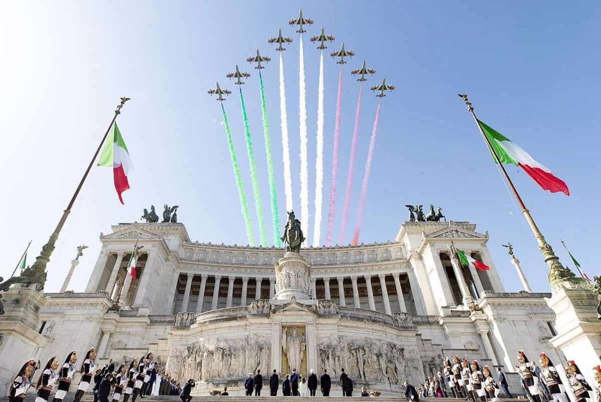 Buona Festa della Repubblica a tutti gli Italiani in Messico e nel mondo, che mantengono con orgoglio i legami con la madrepatria!