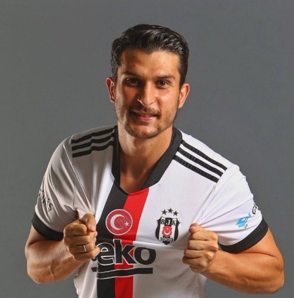 Açıkçası ben Sn. Adalı’nın futbola bakış açısına güvenmiyorum. “30 yaş üstü oyunculara para yatırmayacağız” deyip, 34 yaşındaki Necip Uysal’la sözleşme uzatan yönetime ben güvenmem. Hele bir de “Beşiktaşlılık, vefa, alt yapı” diyorsa, hiç güvenmem.