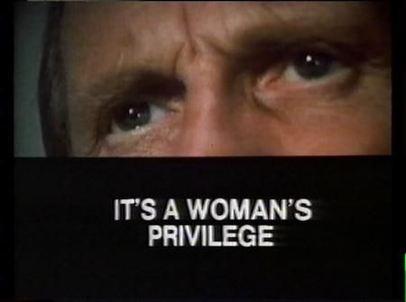 TalkingPicsTV's tweet photo. Marker has a visit from his former landlady, who has a problem.

#AlfredBurke in PUBLIC EYE (1973) 8pm with #PaulineDelaney #RaySmith 'It's a Woman's Privilege' #TPTVsubtitles https://t.co/RbK26B685Z