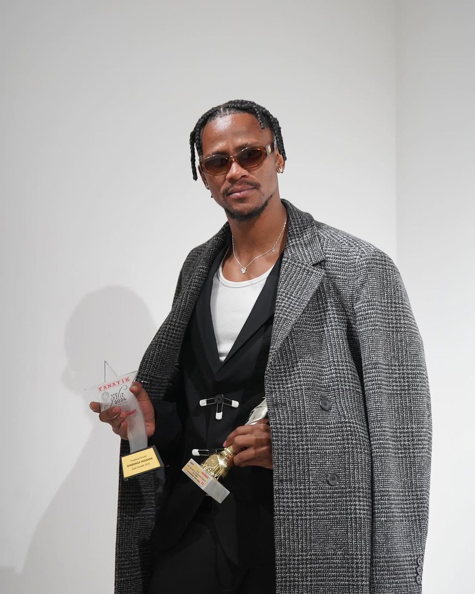 Former ✌️ Kaizer Chiefs defender 🇿🇦 Siyabonga Ngezana since joining 🇷🇴 FCSB. 🤌🏻🤌🏻

• 2023/24 - 🏆 SuperLiga defender of the season.
• 2023/24 - 🏆 Named in the SuperLiga XI.
• 2023/24 - 🥇 SuperLiga champion. 

• 2024/25 - 🏆 FCSB defender of the season.
• 2024/25 - 🏆 Named