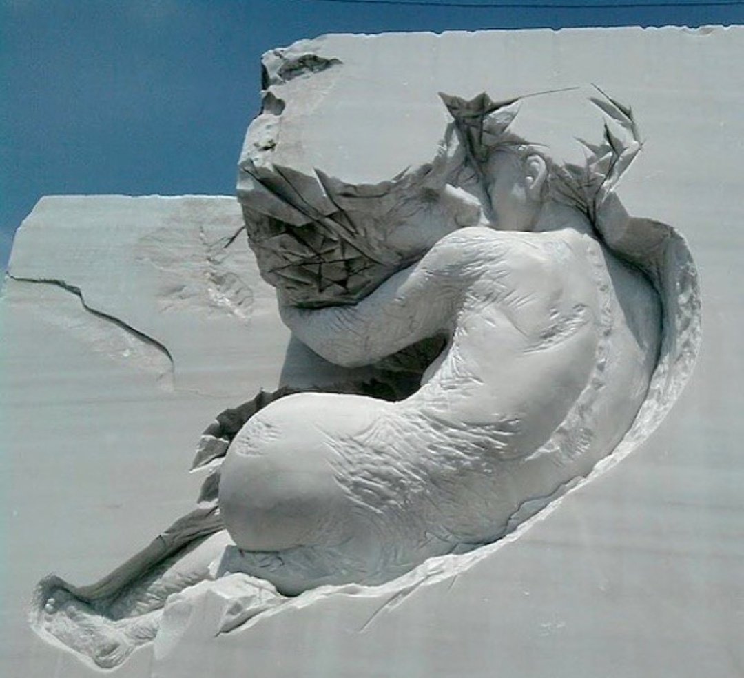 "Aşk, oluşturulur."