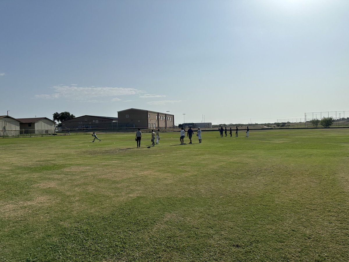 Great Day 1 at Alexander Baseball Camp

#EarnIt