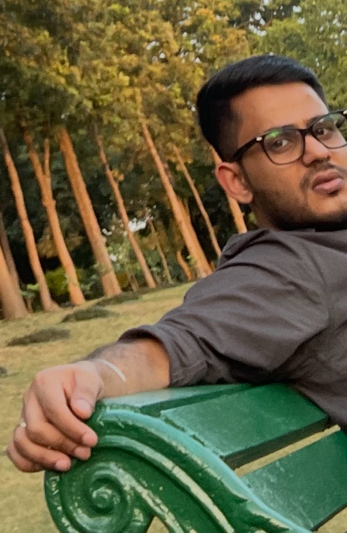 aakashgard tweet media