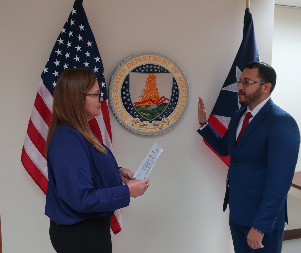 Rural Development PR (@rd_puertorico) on Twitter photo Today was held the Swearing Ceremony of Nelson Albino, the New State Director for USDA Rural Development  Puerto Rico. Today was held the Swearing Ceremony of Nelson Albino, the New State Director for USDA Rural Development  Puerto Rico.