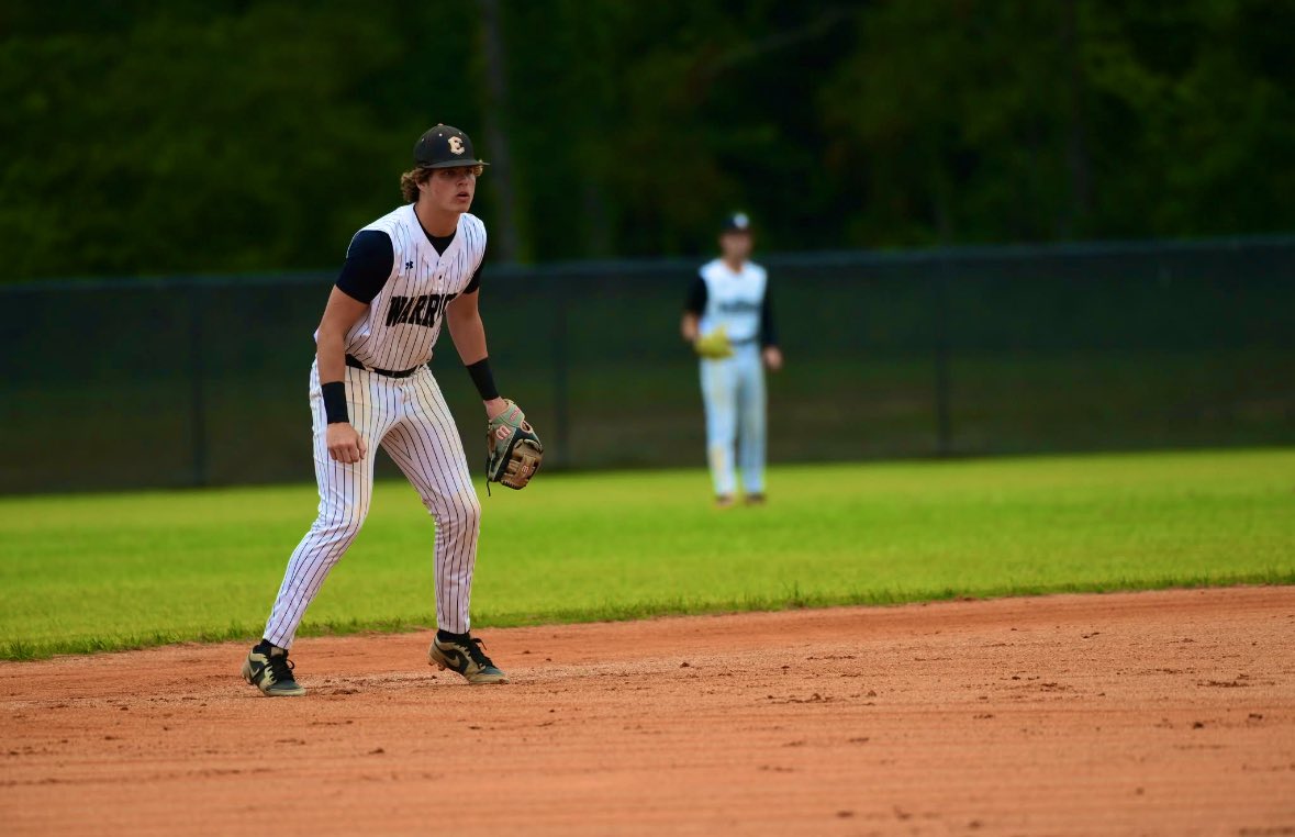 Honored and excited to announce that I've been invited to the AlaBCA Upper Classman All-Star Event! 🌟
Grateful for the opportunity to showcase my skills and represent Elberta, Alabama. Huge thanks to my coaches, teammates, and family for their support!     
#Uncommitted2026