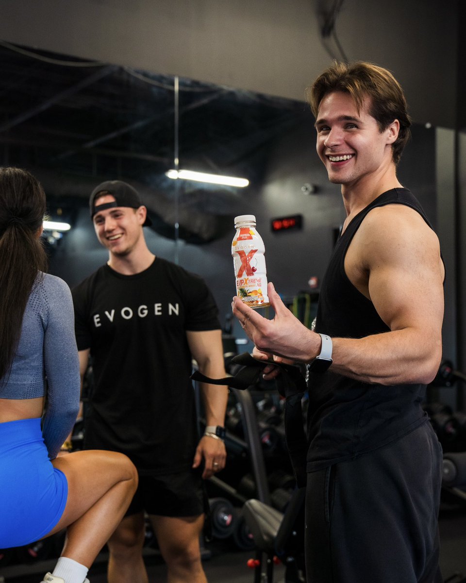 New month, new goals, same team pushing each other to be better every single day 🧬

#EvogenNutrition #EvogenElite