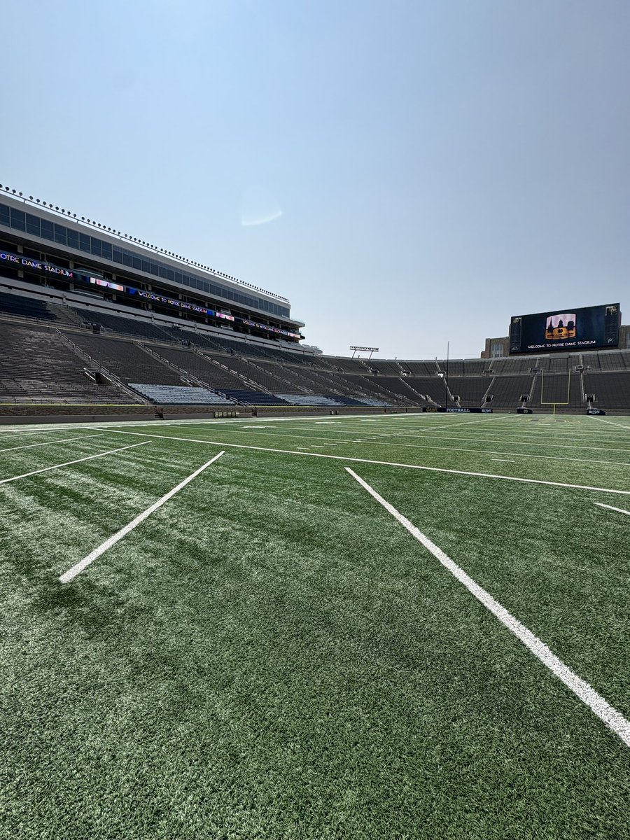 WillSwanson28's tweet image. Had an incredible day in South Bend at @NDFootball. Huge thanks to @CoachJS50ND @michaelvinson55 and @CoachBiagi for putting on an amazing camp. Looking forward to staying in touch. @TheChrisRubio @Marcus_Freeman1. 2028