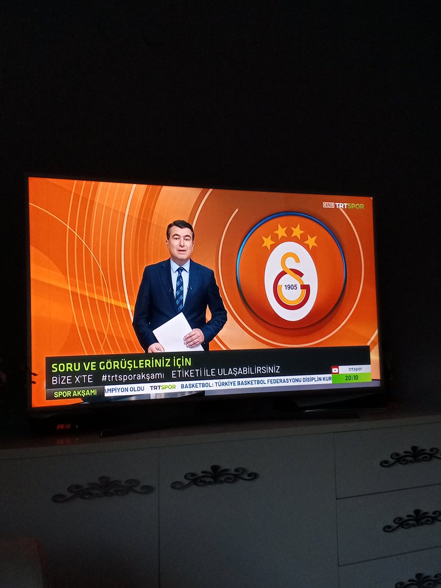 #trtsporakşamı

Yıldız sayılarını düzelt bilirmisiniz? 
Gerçek yıldızları oraya koyalım. 
<a href="/GalatasaraySK/">Galatasaray SK</a> <a href="/ultrAslan/">ultrAslan</a>