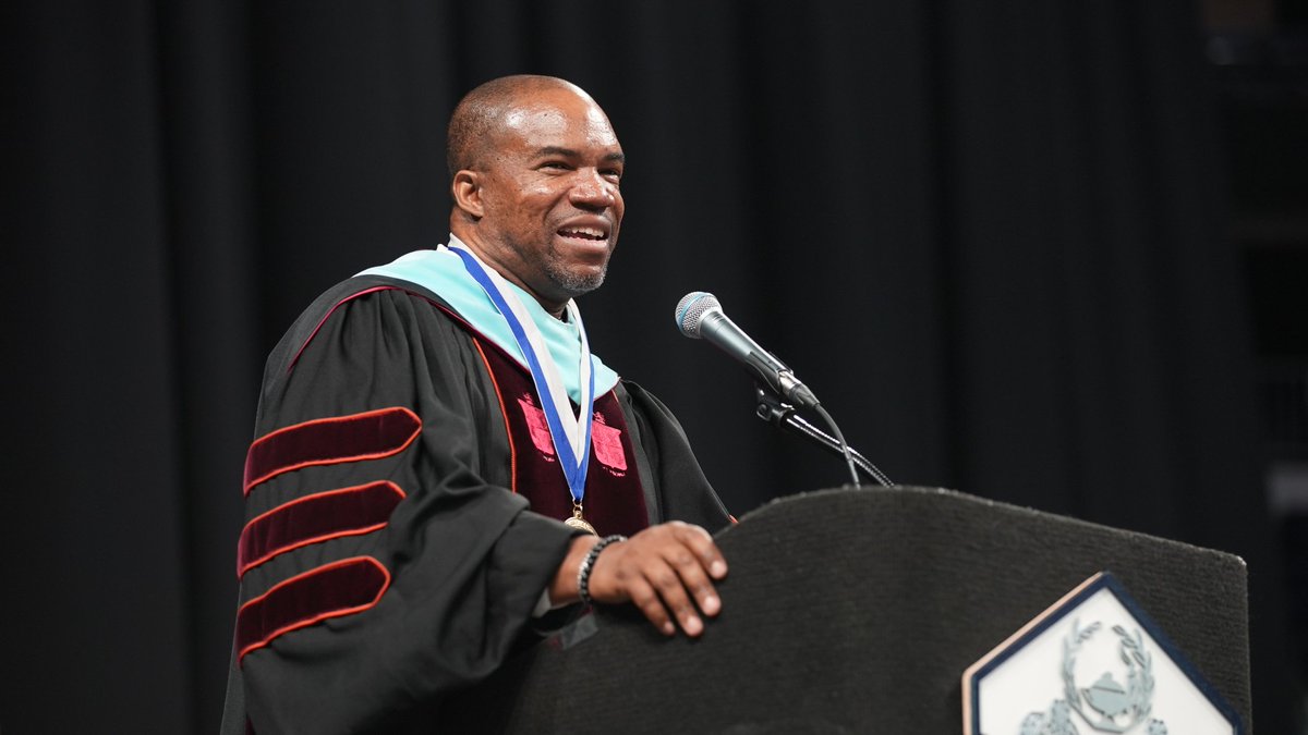 Dr. John B. Gordon III (@drjbg3) on Twitter photo Please help me congratulate Sicily Wilson from <a href="/NRWarriors/">Nansemond River HS</a>, Caron Hill from <a href="/LHSCavs/">Lakeland High School</a>, and Christina Coombs from <a href="/kingsforkhs/">KFHSBulldogs</a> for being this year's Superintendent's Scholarship winners!
Thank you to all of you who contributed to provide $1250 to each student!
#SPSCreatesAchievers Please help me congratulate Sicily Wilson from <a href="/NRWarriors/">Nansemond River HS</a>, Caron Hill from <a href="/LHSCavs/">Lakeland High School</a>, and Christina Coombs from <a href="/kingsforkhs/">KFHSBulldogs</a> for being this year's Superintendent's Scholarship winners!
Thank you to all of you who contributed to provide $1250 to each student!
#SPSCreatesAchievers