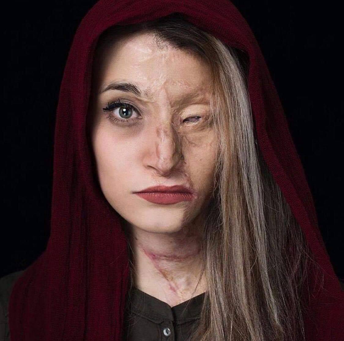 EniorJimenez's tweet photo. – El islam se propaga por la espada, el Cristianismo se propaga por la predicación de la cruz.
– El islam idealiza a un polígamo, el Cristianismo acabó con la poligamia.
– El islam propagó la esclavitud, el Cristianismo la abolió.
– El islam grava a los no musulmanes, el Cristianismo garantiza los derechos incluso de los no cristianos.
– El islam promueve los "crímenes de honor" de mujeres de mala reputación, el cristianismo las rescata y las redime.

Donde dominan las enseñanzas de Mahoma, reina la violencia y los débiles sufren; donde impera el Evangelio de Cristo, reina la paz y los débiles están seguros.

Viva Cristo, el Rey de la paz.
Viva la Iglesia, el Reino de la paz.
Viva la Cristiandad, la Religión de la paz.

Amén.