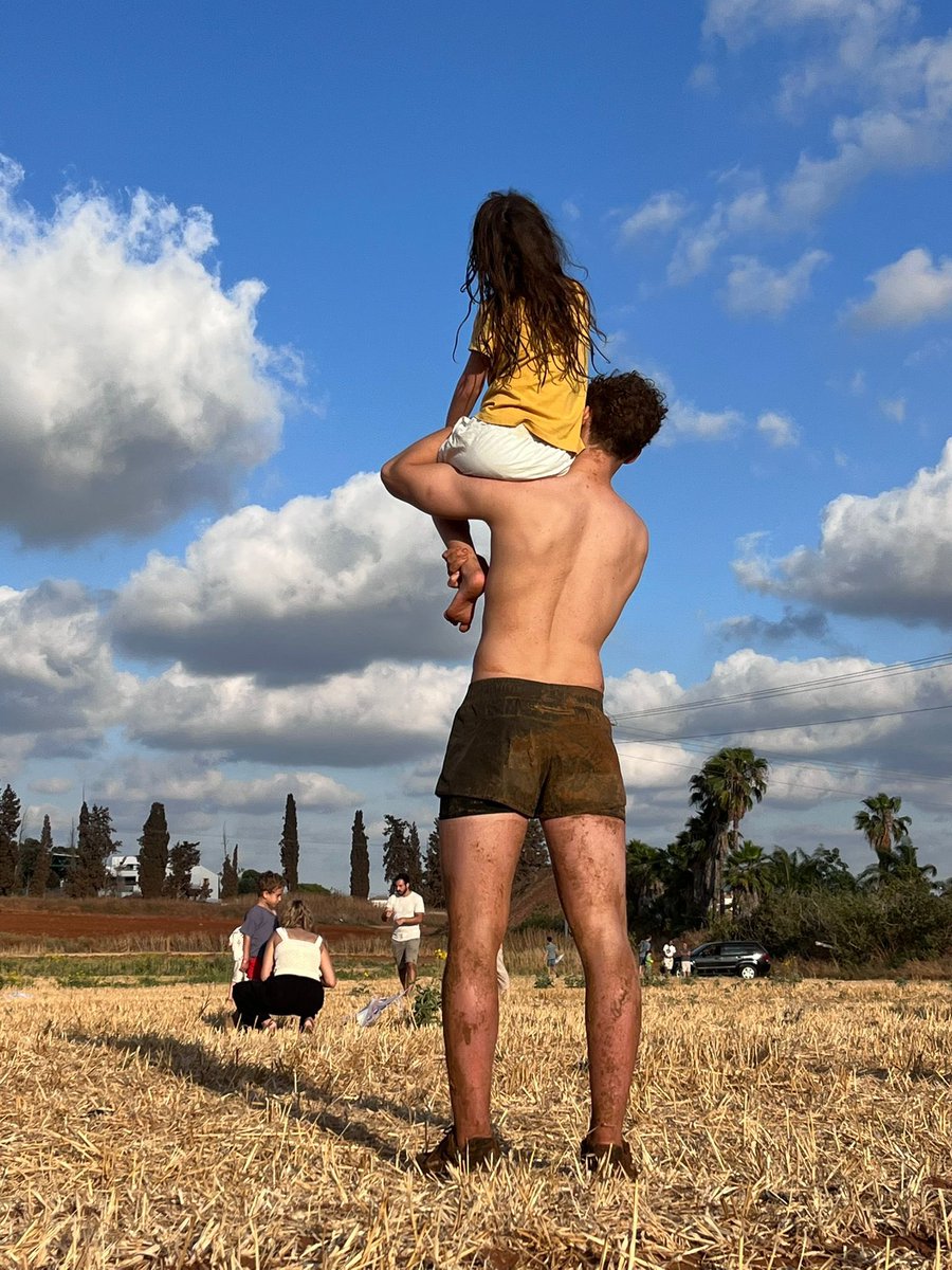 Celebrated Shavuot, farmer’s oriented holiday, in our village, Tsofit. 

Wheat harvest, connection to our land and highlighting the importance of farmers to our community