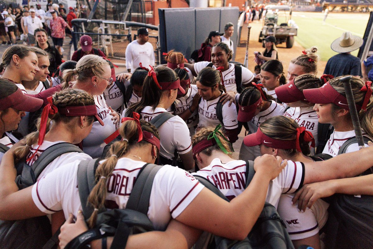 SCUSoftball's tweet image. 𝒕𝒉𝒊𝒔 ♥️ 

#StampedeTogether