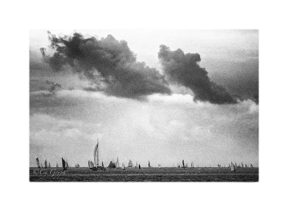 CGryph's tweet photo. Bonsoir ! 😊

Beaucoup de boulot => peu de photos...
Par conséquent, je recycle un peu...

La #SemaineduGolfe sous grain (photographique 😉)

#Bretagne #Morbihan #NoiretBlanc #bnwphotography #Photographie https://t.co/gmNIrNPQSj