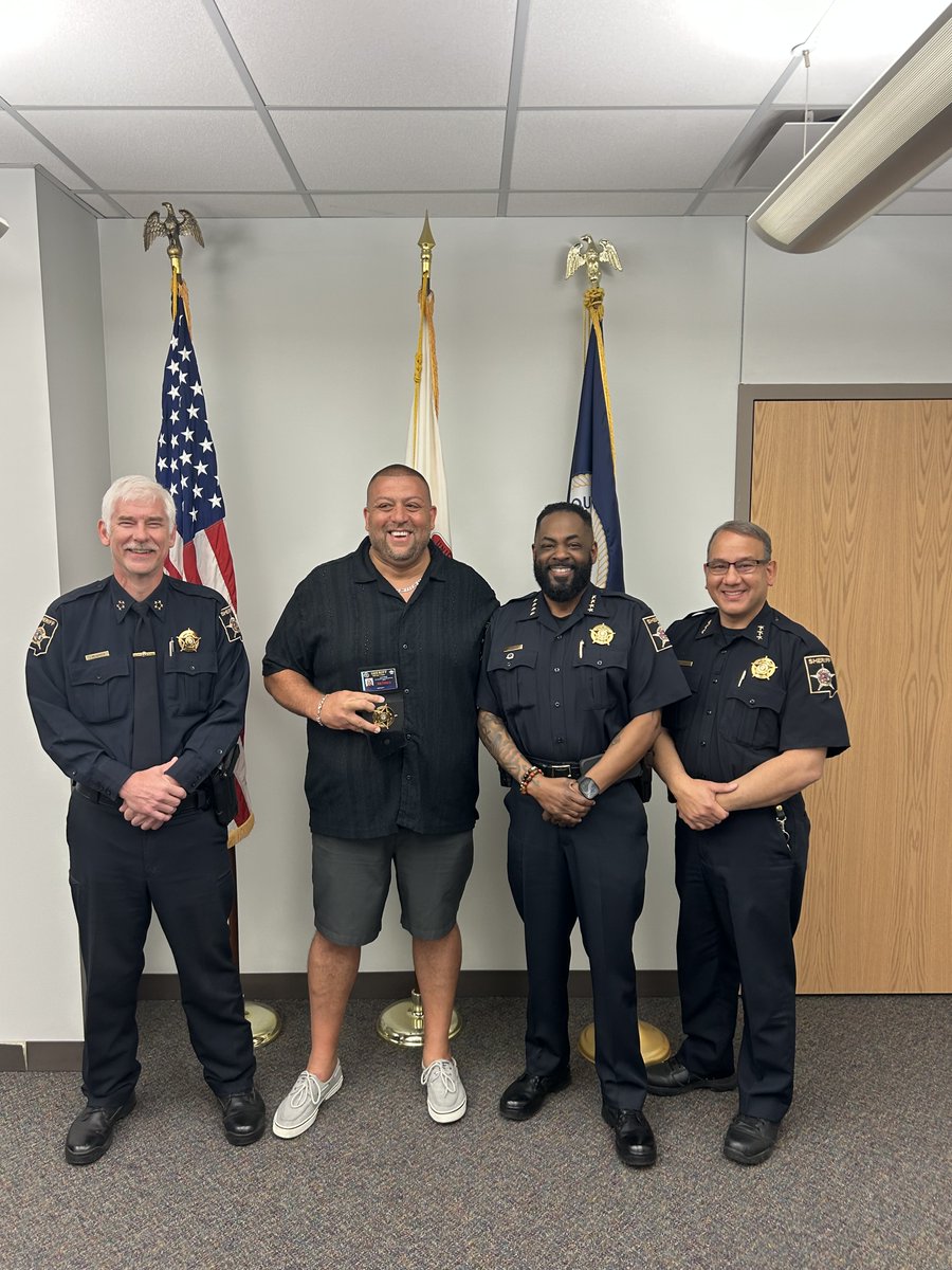 Congratulations Deputy Luis Pares on your retirement!!! ocv.im/27nNlgd