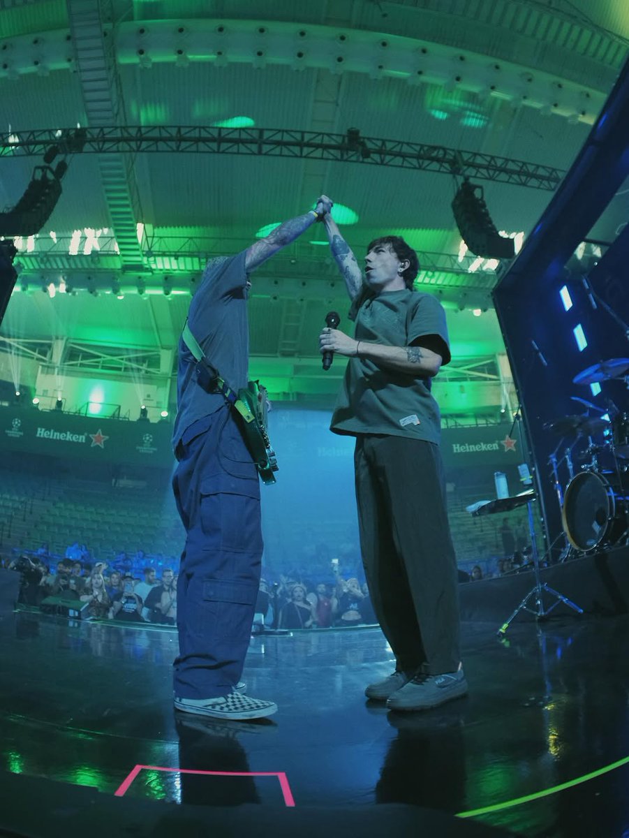 Sábado fiz um show Supresa em BH com a Heineken, Watch Party no Pós Jogo da Final da Champions ! Foi demais obrigado todos que estavam lá, toda a produção ! Foi lindo 🙌💚

📸 Marcelo Nava