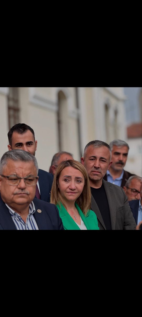 Vatan sevenleri (@musa76779616) on Twitter photo Bilecik Valimizin uğurlanması ve halkın ona olan sevgisi umutlarımı çok yeşerti
Merhum Yazıcıoğlu valimizi hatırlattı
Rabbim sayılarını artırsn
Ardında güzel hikayeler bıraknlara selam olsun İyi ki varsın Valim <a href="/sefikaygol/">Şefik AYGÖL</a> <a href="/fnasiroglu/">Ferhat NASIROĞLU</a> <a href="/BY/">Binali Yıldırım</a> <a href="/AliYerlikaya/">Ali Yerlikaya</a> <a href="/Mustafa_Destici/">Mustafa Destici</a> <a href="/RTErdogan/">Recep Tayyip Erdoğan</a> Bilecik Valimizin uğurlanması ve halkın ona olan sevgisi umutlarımı çok yeşerti
Merhum Yazıcıoğlu valimizi hatırlattı
Rabbim sayılarını artırsn
Ardında güzel hikayeler bıraknlara selam olsun İyi ki varsın Valim <a href="/sefikaygol/">Şefik AYGÖL</a> <a href="/fnasiroglu/">Ferhat NASIROĞLU</a> <a href="/BY/">Binali Yıldırım</a> <a href="/AliYerlikaya/">Ali Yerlikaya</a> <a href="/Mustafa_Destici/">Mustafa Destici</a> <a href="/RTErdogan/">Recep Tayyip Erdoğan</a>