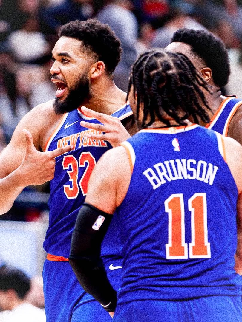 KarlTowns's tweet image. This city. These fans. Thank you. 

The best is yet to come 🟠🔵