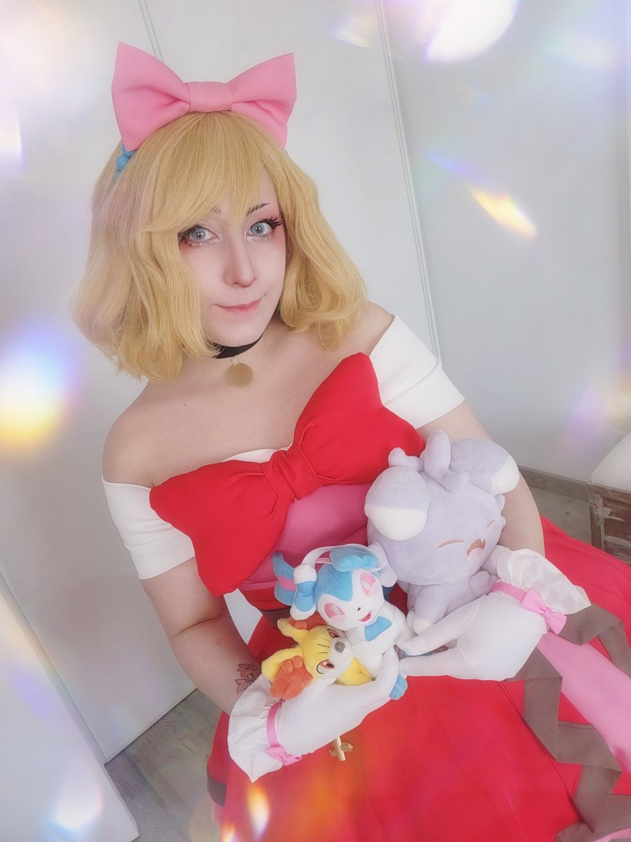 🎀 #Serena from #Pokemon 🎀

Tellement hâte de la porter à Japan Expo 👀✨
En plus j'aurai une superbe Aurore 🫧✨

#ポケモン
#Cosplay