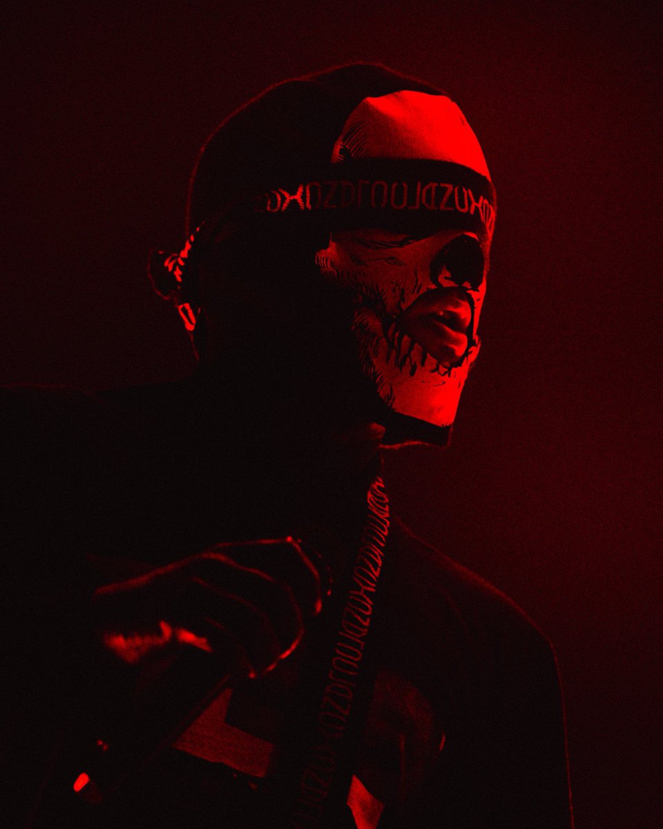theclankye's tweet photo. I fucking needed a cigarette after this pic. I’m very hard rn. https://t.co/4I9Do2ut7G