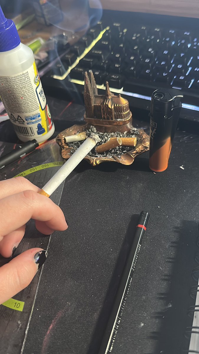 theclankye's tweet photo. I fucking needed a cigarette after this pic. I’m very hard rn. https://t.co/4I9Do2ut7G