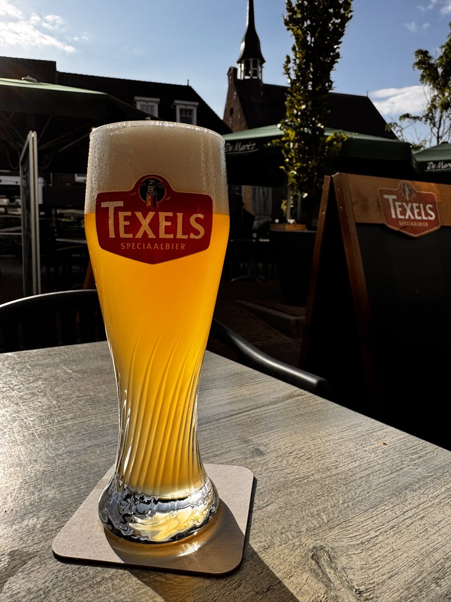 🍺 BIERTJE VAN DE WEEK : Van de tap, Texels Skiller Wit!
Bestel een biertje van de week en ontvang gratis portie mini loempia’s met Sweet Chili dip ! (1 portie per bezoek, per 2 gasten)

#biertjevandeweek #Texels #Skillerwit #gratisloempias #westminsterAbbey #HartjeZevenaar