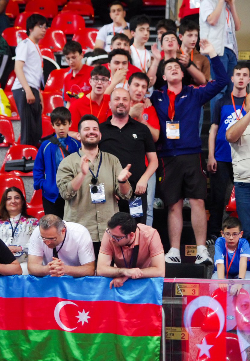 mebrobot's tweet image. 🤖 17. Uluslararası MEB Robot yarışması 4⃣ gün boyunca geziler, söyleşiler, konferanslar, konserler, atölyeler ve bilim etkinleri gibi birçok etkinliğe ev sahipliği yaparak katılanlara güzel zamanlar yaşattı.

#MEBRobot