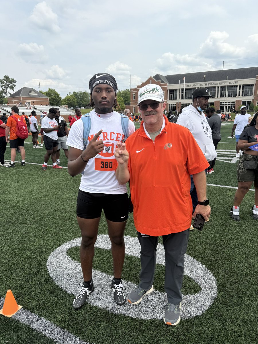 Had a great time at the <a href="/MercerFootball/">Mercer Football</a> mega camp. Went against some great competition, thank you for having me!!
<a href="/CSJ/">Chris St. John</a> <a href="/ExpoRecruits/">Expo Recruits</a> 
<a href="/BridgerWest/">Coach Bridger West</a> <a href="/JVaughan_Coach/">Coach Jason Vaughan</a>