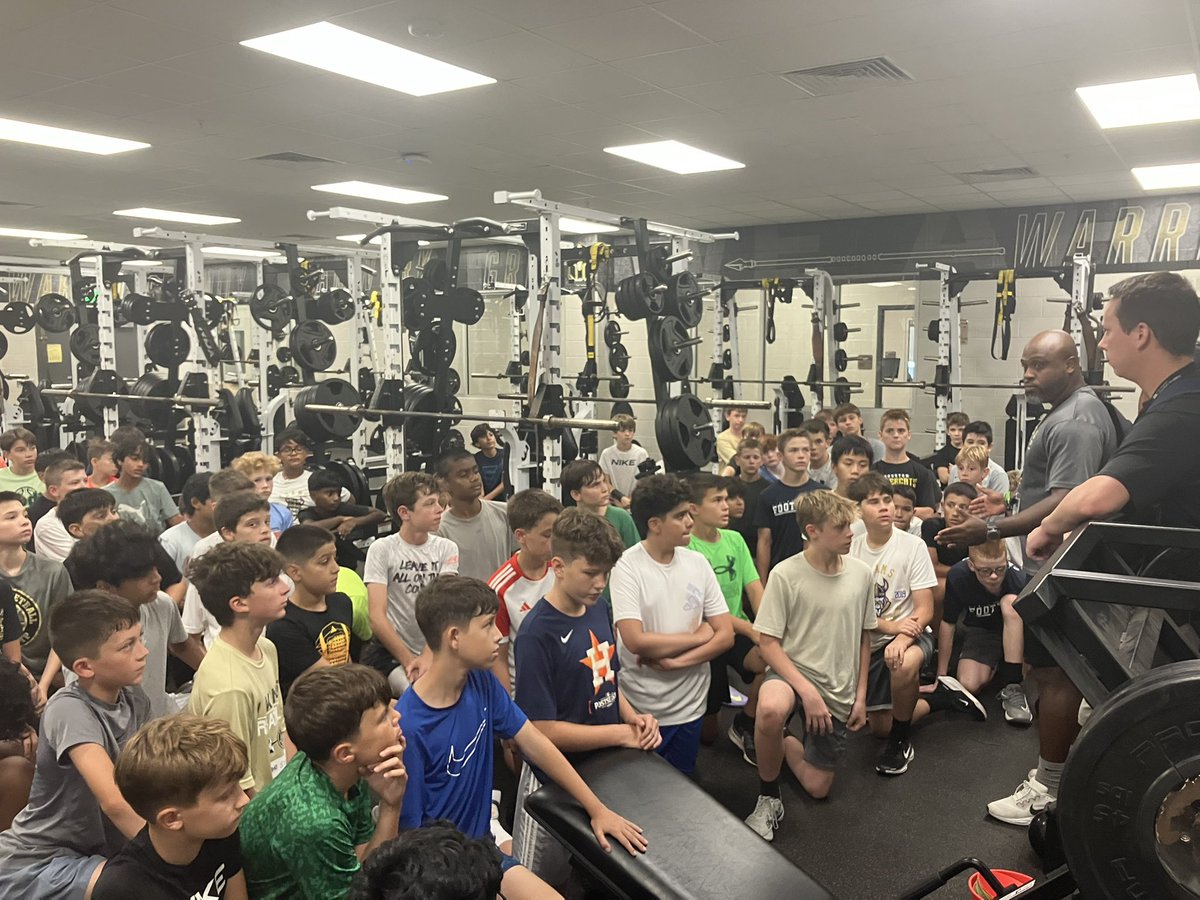 Over 200 Vikings at the first day of SAC Camp!! Let’s keep working! #TVW <a href="/AdamsVikings/">Adams Junior High</a> <a href="/AdamsAth_girls/">Adams JH Girls Athletics</a> <a href="/JHSWarriors_FB/">Katy Jordan Football</a> <a href="/JordanHSAthlet1/">JordanHSAthletics</a>