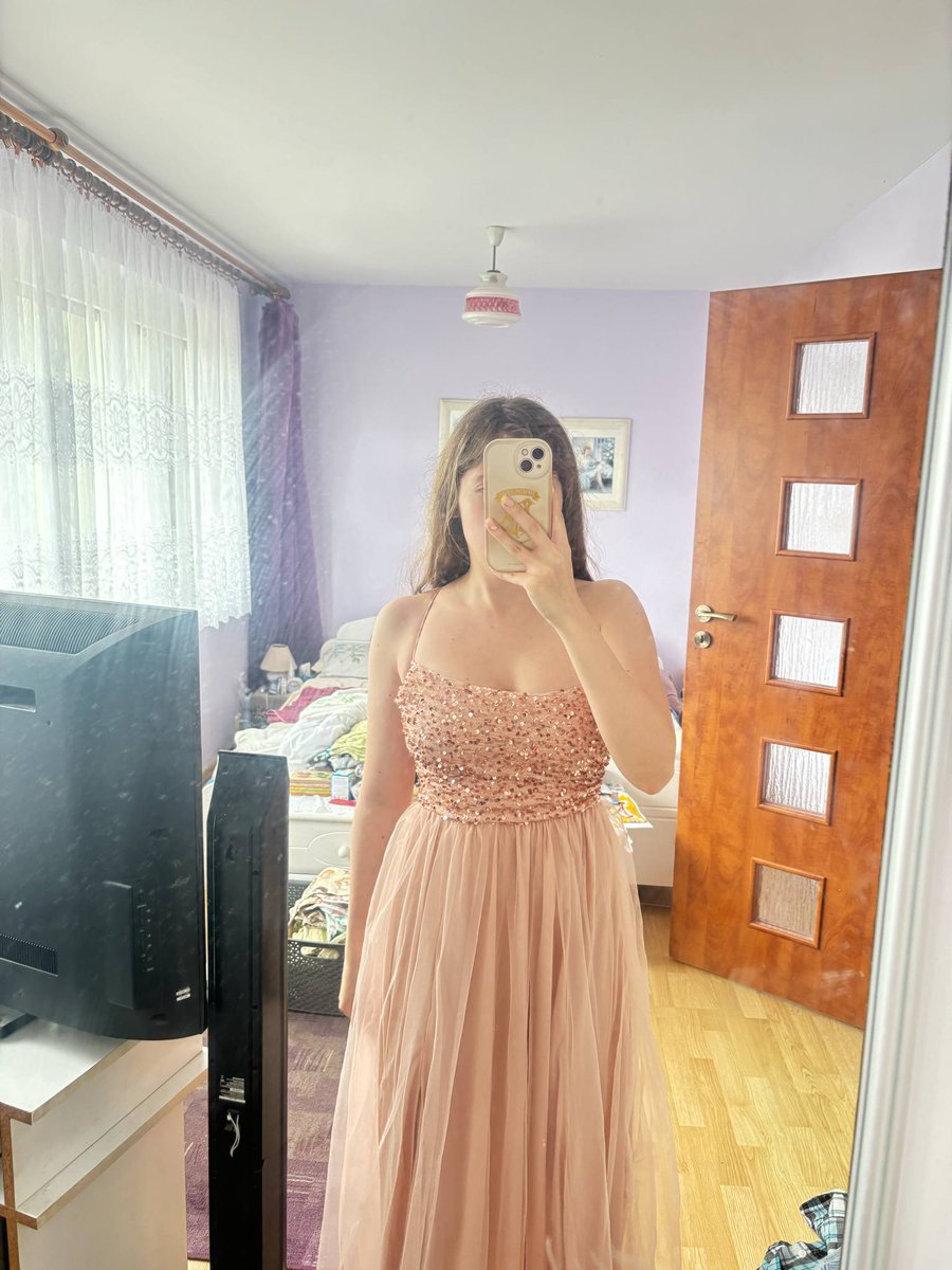 ulotnemysli's tweet image. co myślimy o tej sukience na weselicho? ide jako partnerka świadka #tweetme