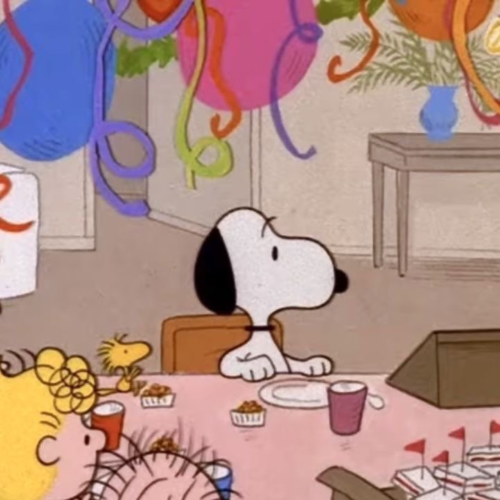 DailySnoopys's tweet photo. party 4 u https://t.co/HIZJw228wR