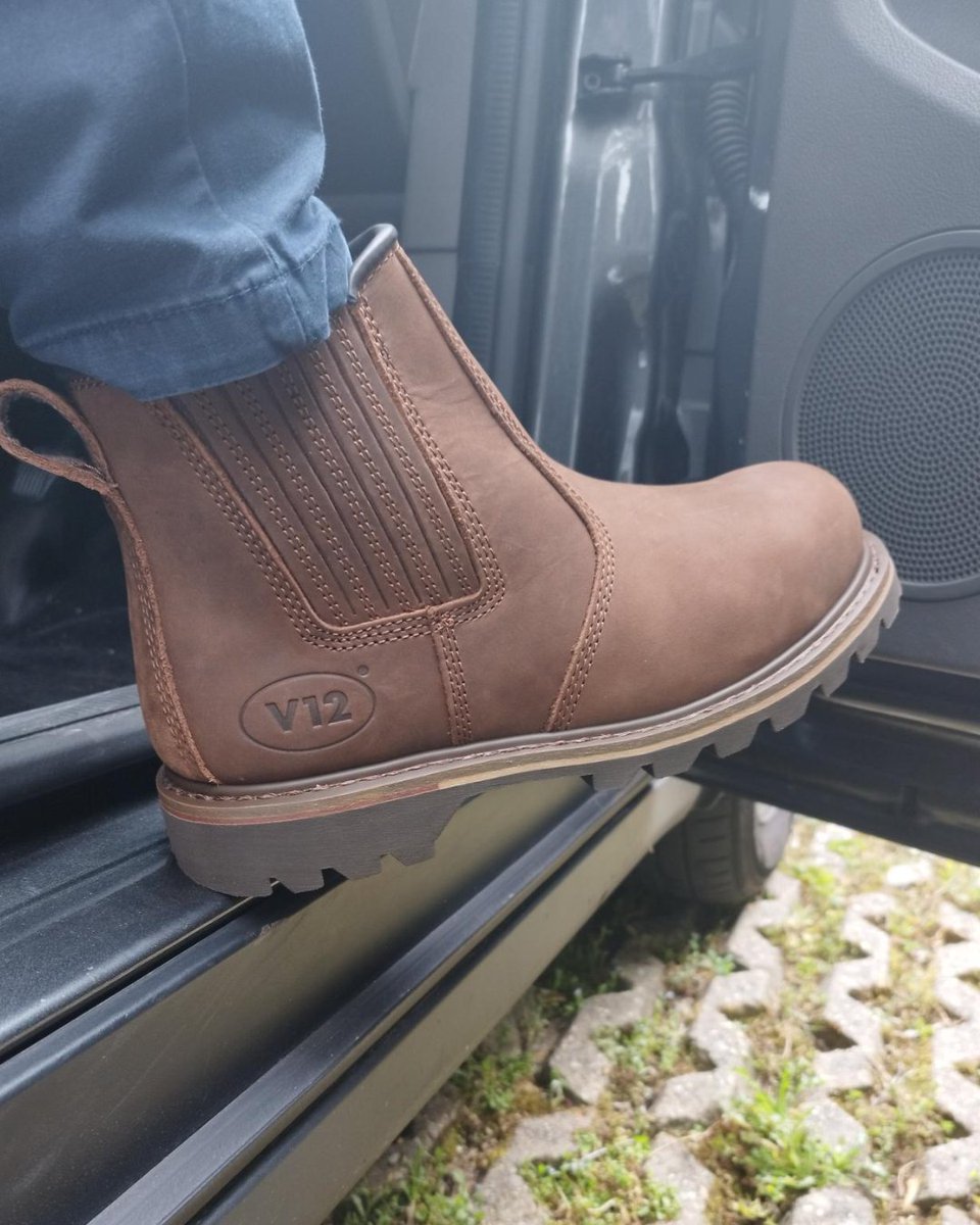Why everyone loves Rawhide pt.3:

It looks, well - like this!

Few rugged work boots have such style and elegance, but Rawhide definitely delivers.

Check out Rawhide and our other safety dealers below:
hubs.la/Q03q5-vY0

#v12footwear #workboots #agrilife #safetydealer