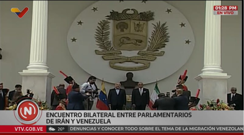 Parlamentarios de Irán y Venezuela sostienen encuentro en la sede del Poder Legislativo venezolano.

#JorgeRodríguez | Presidente de la Asamblea Nacional 

▶️ Irán es un pueblo que ha labrado su propio destino a pesar de las acciones criminales del hegemón imperial.
▶️ Irán ha
