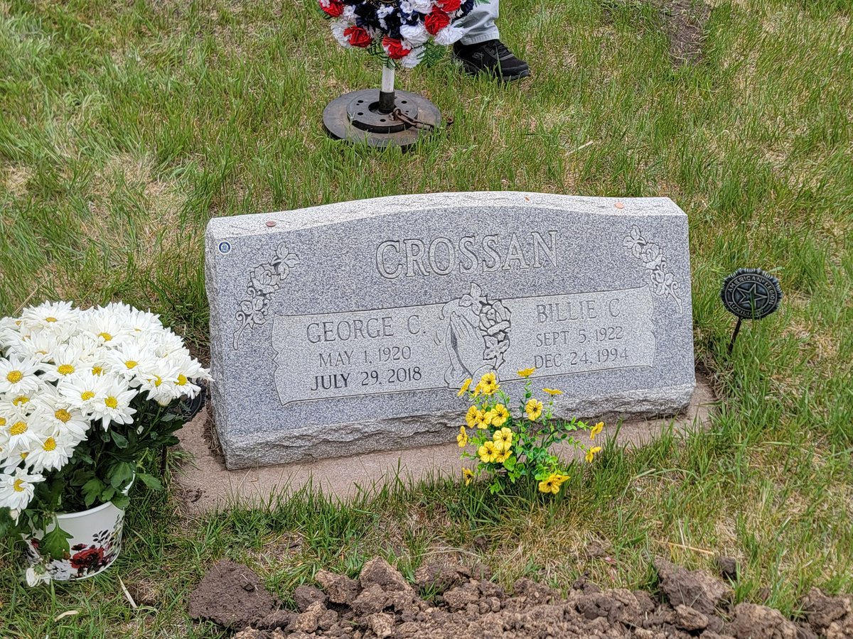 I am at the memorial site now.  I got to revisit my grandparents head stones.  Last time I was here was in the winter when my grandma passed away before Christmas Day